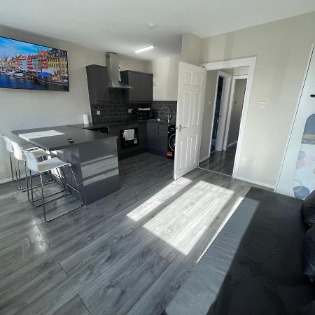 Hosted By Ryan - 1 Bedroom Apartment Liverpool Exterior foto