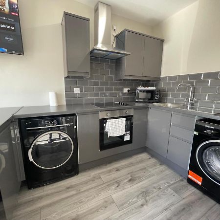 Hosted By Ryan - 1 Bedroom Apartment Liverpool Exterior foto